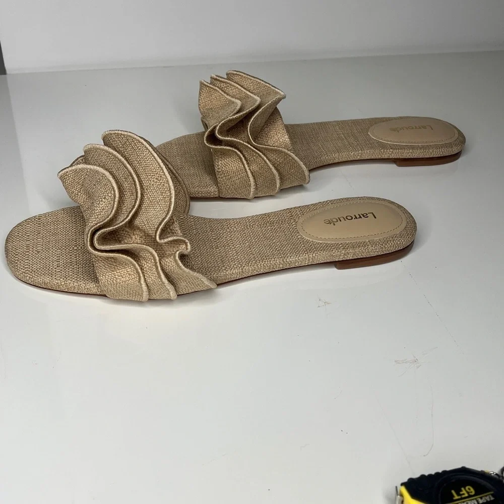 Larroudé Sz 11 Ivy Beige Raffia Ruffle Flat Slip On Sandals - New Unworn